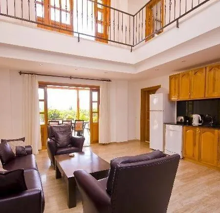 Villa Havuzlu